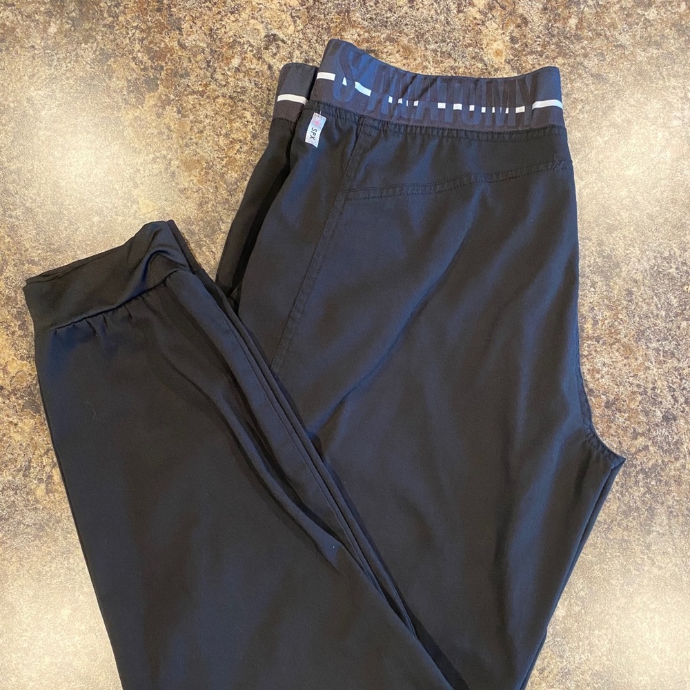 *Scrub Set*  Grey’s Anatomy Active Spandex Stretch